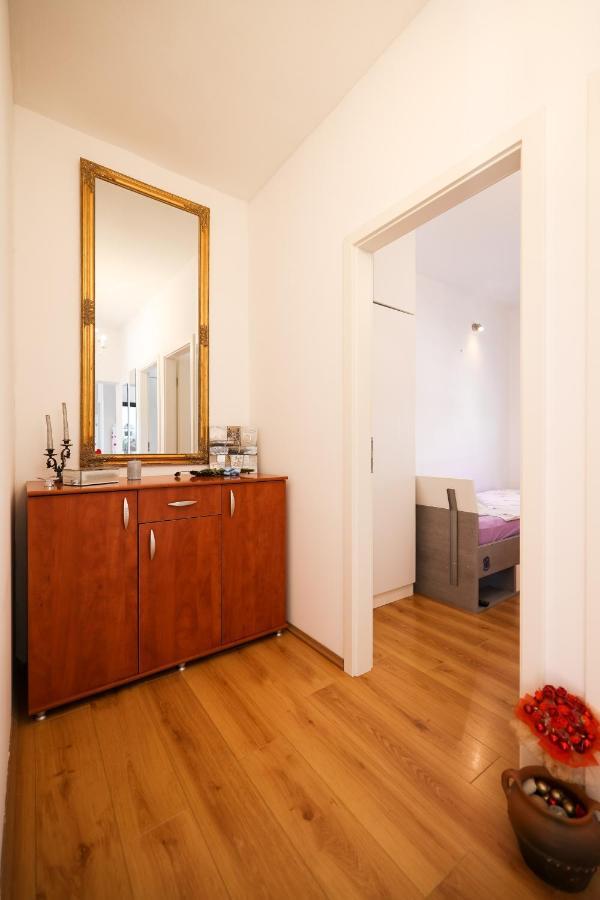 Apartman Heder Zara Esterno foto