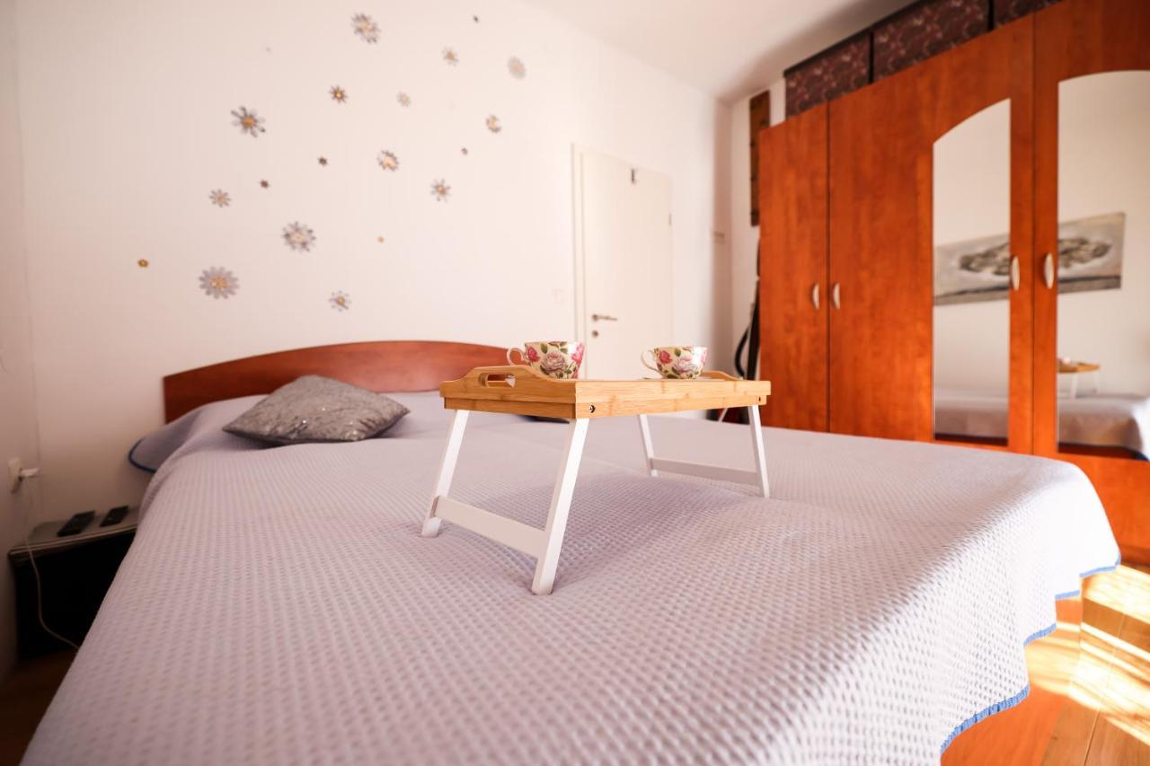 Apartman Heder Zara Esterno foto