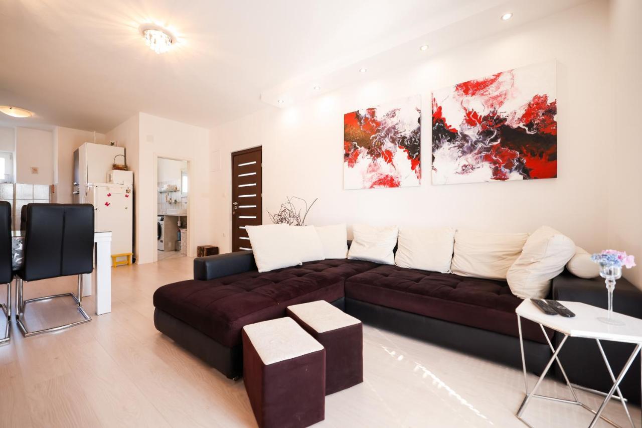 Apartman Heder Zara Esterno foto
