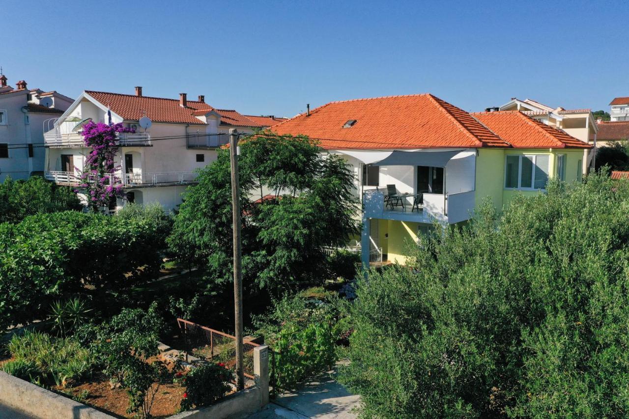 Apartman Heder Zara Esterno foto