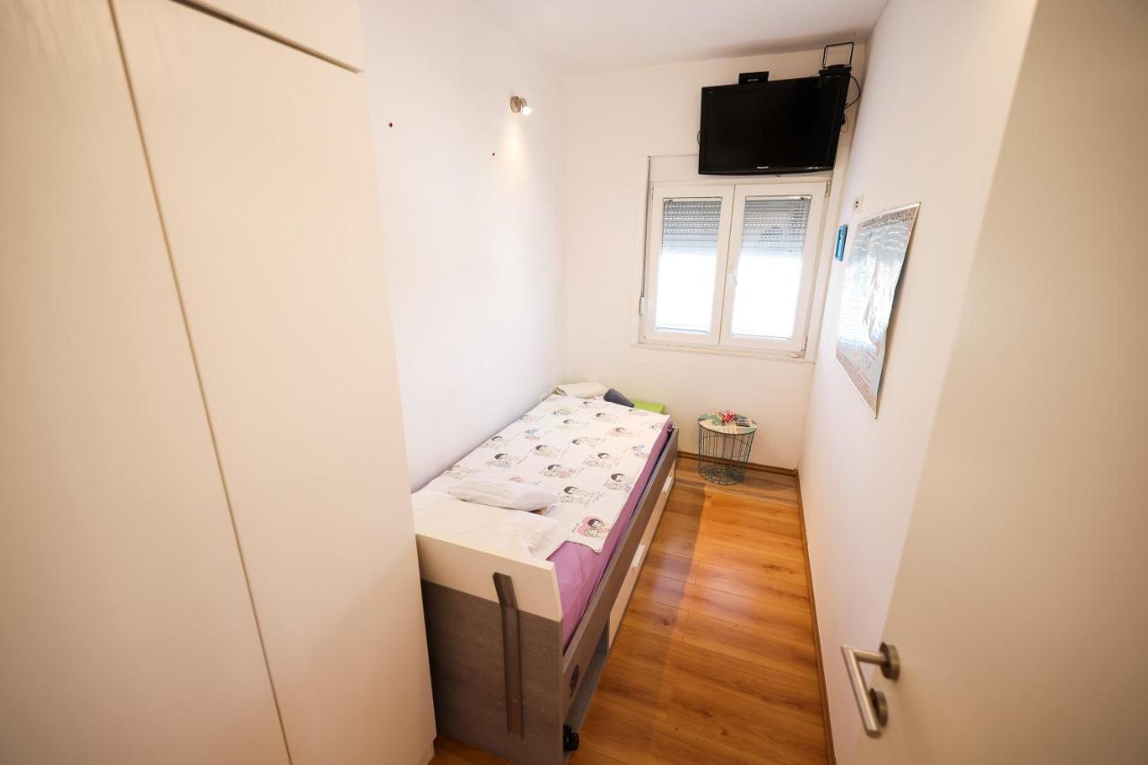 Apartman Heder Zara Esterno foto