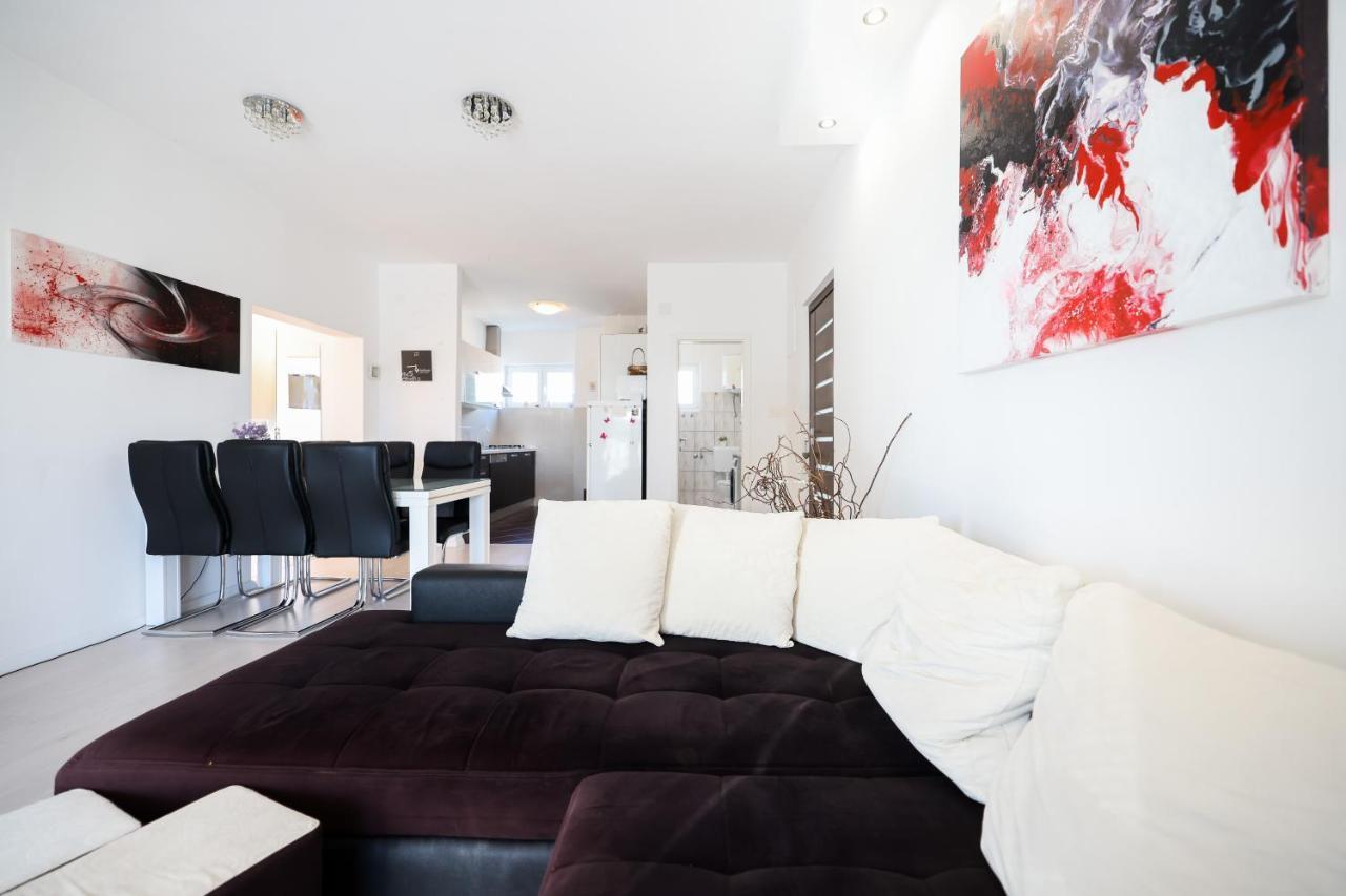 Apartman Heder Zara Esterno foto